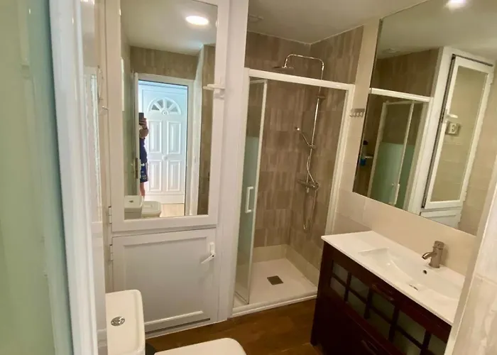 Loft Playa Torviscas,garaje Gratis , Recien Reformado דירה אדחה